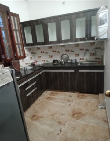 Kitchen in 1 BHK Villa at Aliganj – for Rent