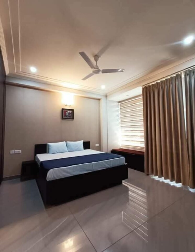 Bedroom, emaar-the-palm-drive-palm-studios 2 Bedroom 1200 Sq.Ft. Apartment In Sector 66 Gurgaon 8754066