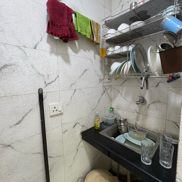 Team Area, netaji subhash place Commercial Office Space 900 Sq.Ft. In Netaji Subhash Place Delhi 8754100