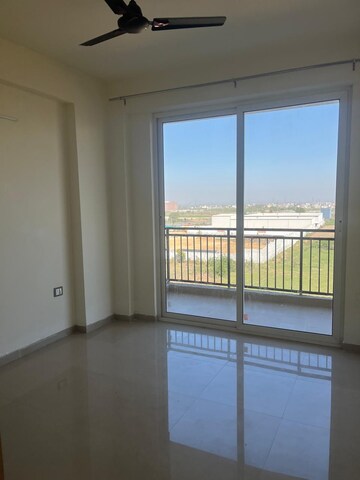 3 BHK Apartment For Rent in ROF Aalayas Phase 2, Sector 102