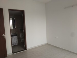 Room in 3 BHK Apartment at Shapoorji Pallonji Joyville Phase 2, Sector 102 – for Sale