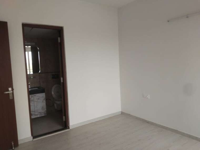 Room, shapoorji-pallonji-joyville-phase-2 3 Bedroom 1852 Sq.Ft. Apartment In Sector 102 Gurgaon 8754140