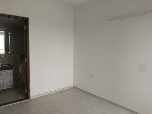 Room in 3 BHK Apartment at Shapoorji Pallonji Joyville Phase 2, Sector 102 – for Sale