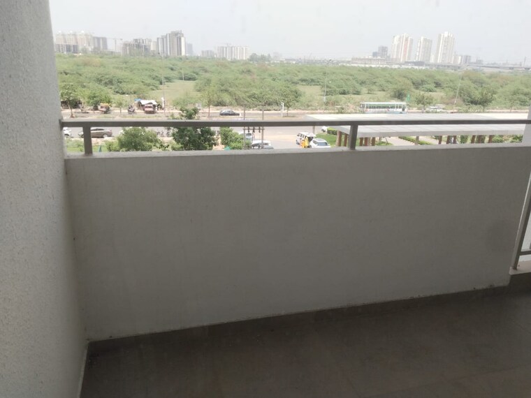 Swimming Pool, shapoorji-pallonji-joyville-phase-2 3 Bedroom 1852 Sq.Ft. Apartment In Sector 102 Gurgaon 8754140