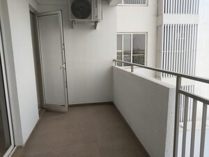 3 BHK Apartment For Sale in Shapoorji Pallonji Joyville Phase 2, Sector 102