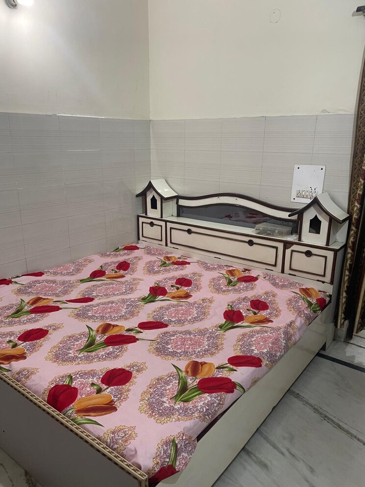 Bedroom, ansal-plaza-sector-23 1 Bedroom 450 Sq.Ft. Builder Floor In Sector 23 Gurgaon 8754164