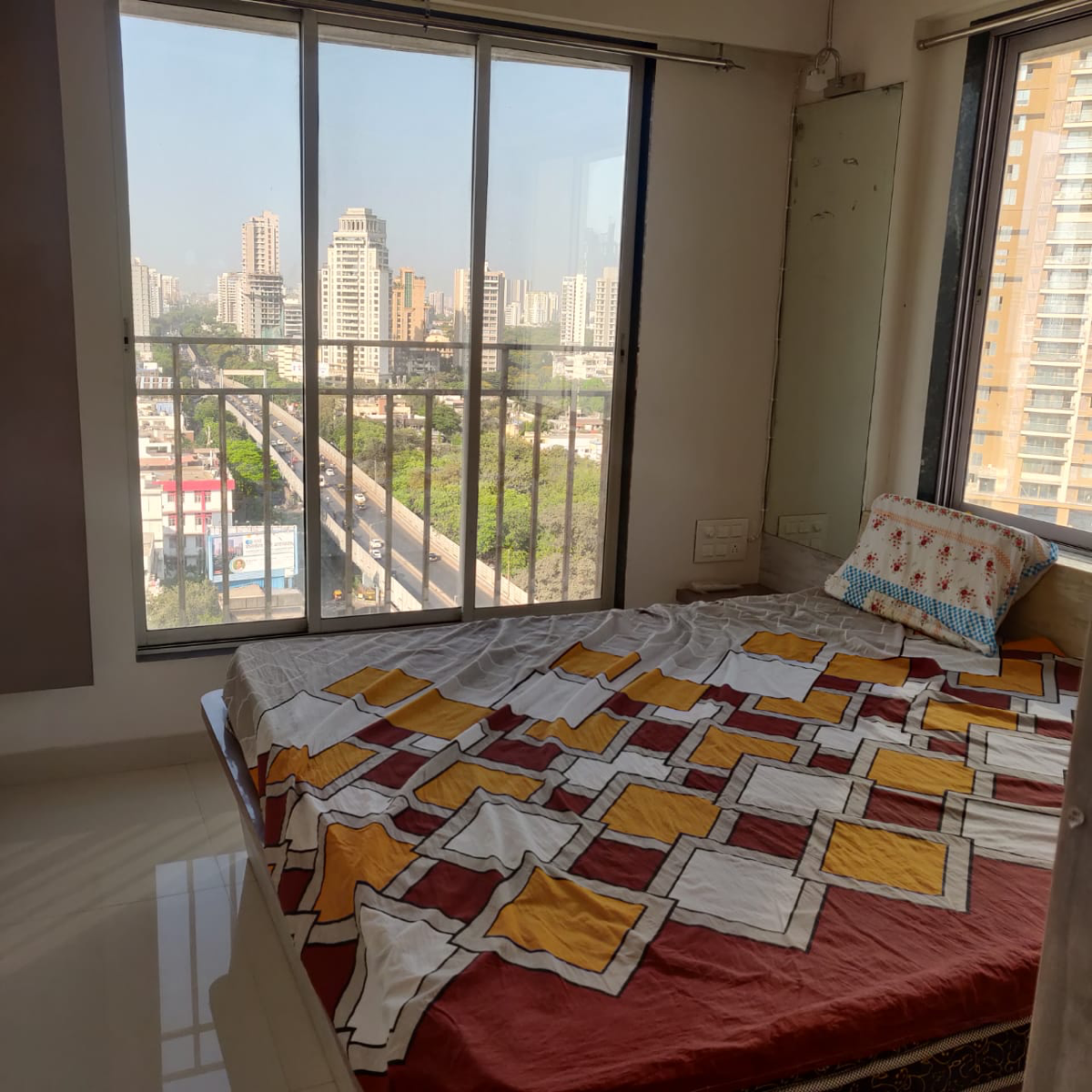 1 BHK + Study Room 450 Sq.Ft. Apartment in Dynamic Crystal Heights