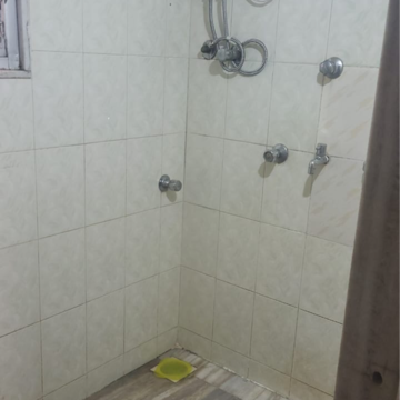 Bathroom in 2 BHK Apartment at Dadar East – for Rent