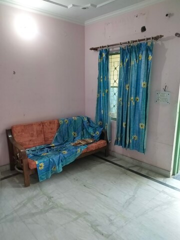 1 BHK Independent House For Rent in Sector 40
