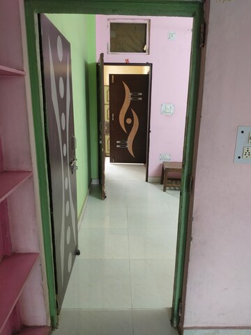 Building Lobby in 1 BHK Independent House at Sector 40 – for Rent