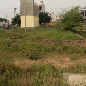  Plot For Sale in Sector 65
