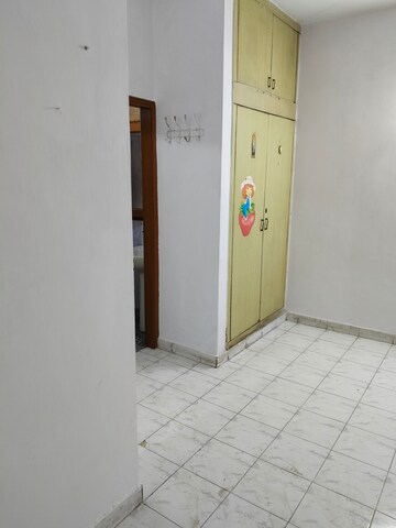 Building Lobby in 2 BHK Independent House at Sector 40 – for Rent