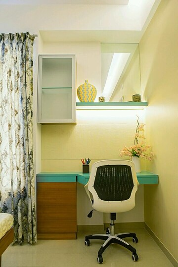 Team Area in 2 BHK Apartment at Nirman Altius, Kharadi – for Sale