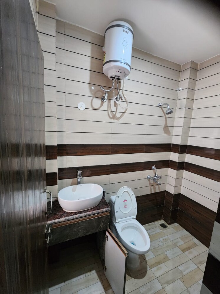 Kitchen, golden-crest 2 Bedroom 1200 Sq.Ft. Builder Floor In Sector 52 Gurgaon 8754260