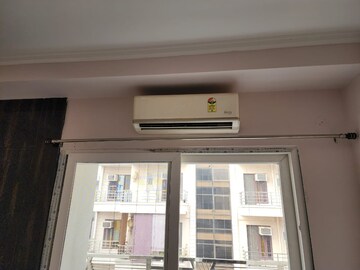Building Lobby in 2 BHK Builder Floor at Golden Crest, Sector 52 – for Rent