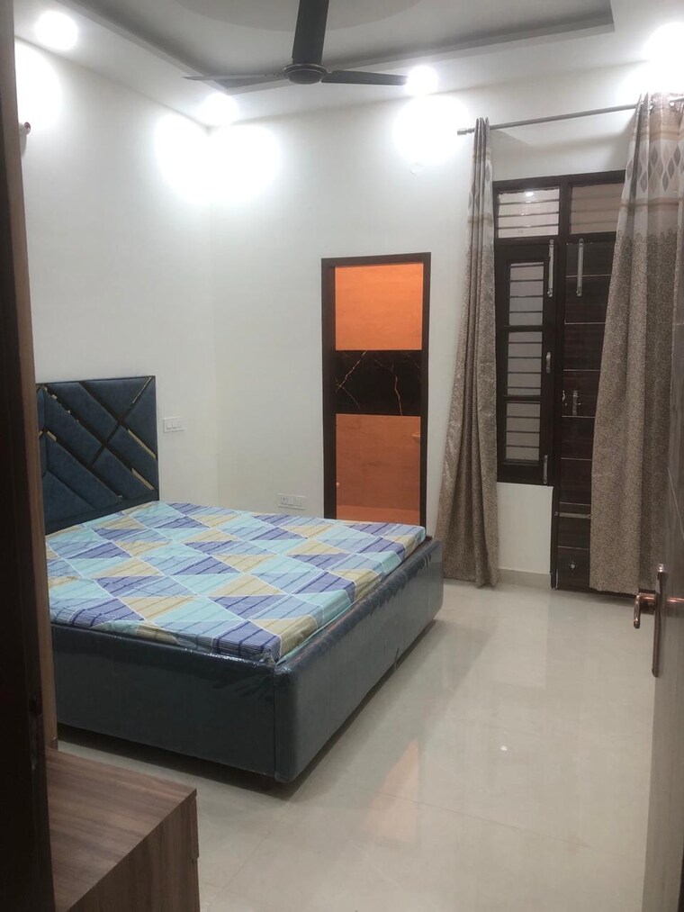 Bedroom, dlf-independent-floors 4 Bedroom 277 Sq.Yd. Builder Floor In Dlf City Phase 3 Gurgaon 8754252