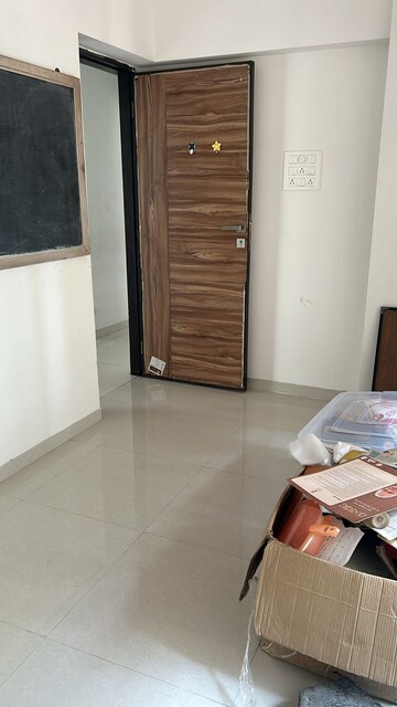 Furnished Amenities in 2 BHK Apartment at Vile Parle East – for Sale