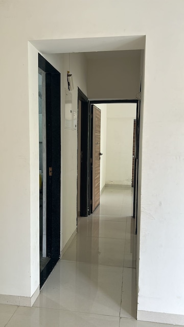 2 BHK Apartment For Sale in Vile Parle East