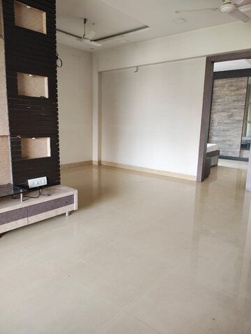 Room in 3 BHK Apartment at Ratan Riviera, Tawri Pada – for Rent