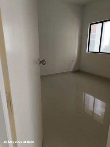 Room in 2 BHK Apartment at DTC Southern Heights, Joka – for Sale