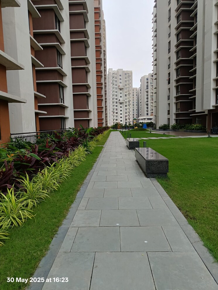 Balcony, dtc-southern-heights 2 Bedroom 831 Sq.Ft. Apartment In Joka Kolkata 8754285