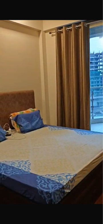 Bedroom in 2 BHK Apartment at Mohan Altezza, Wayle Nagar – for Rent