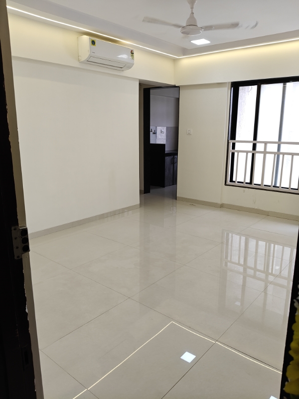 1 BHK + Extra Room Apartment For Sale in Crystal Armus
