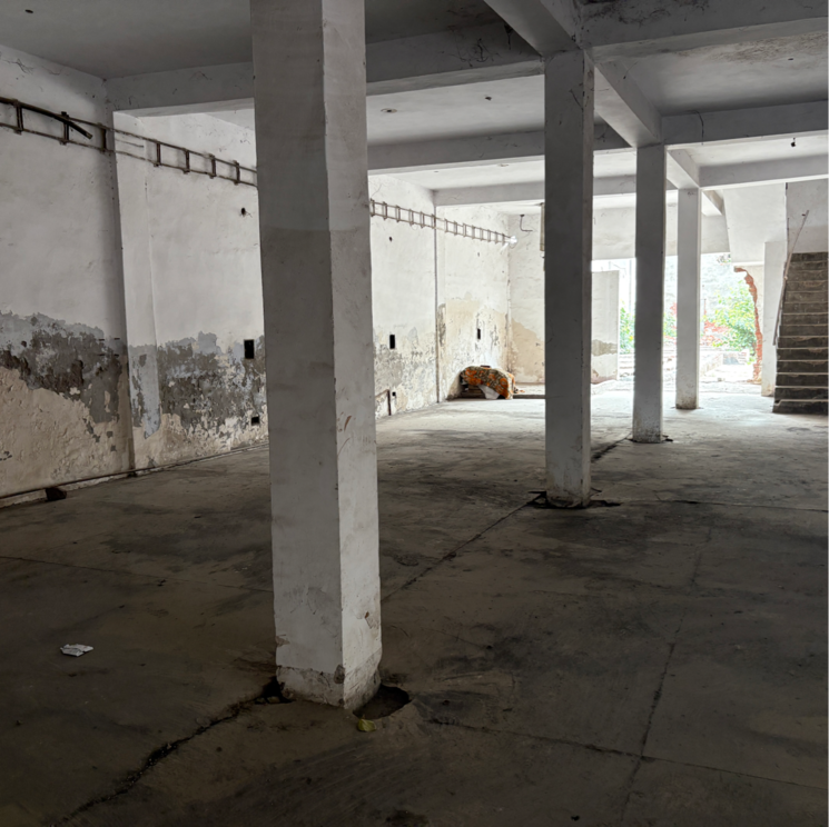  Parking, dlf-industrial-estate Commercial Industrial Plot 15000 Sq.Ft. In Ip Colony Faridabad 8754347