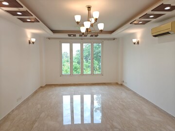 Bedroom in 4 BHK Builder Floor at Safdarjung Enclave – for Rent