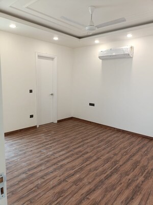 4 BHK Builder Floor For Sale in BPTP Eden Estate, Sector 81