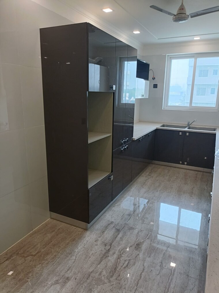 Kitchen, bptp-eden-estate 4 Bedroom 2475 Sq.Ft. Builder Floor In Sector 81 Faridabad 8754403