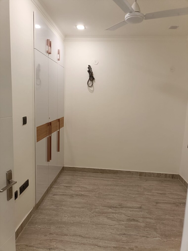 Room, bptp-eden-estate 4 Bedroom 2475 Sq.Ft. Builder Floor In Sector 81 Faridabad 8754403