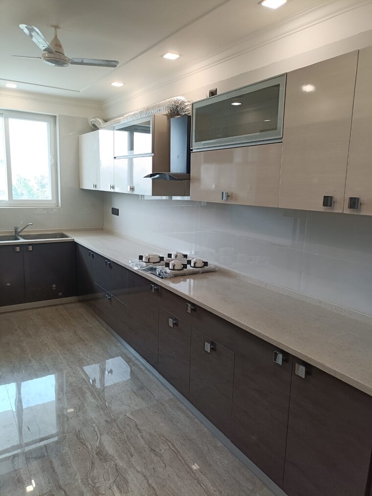 Kitchen, bptp-eden-estate 4 Bedroom 2475 Sq.Ft. Builder Floor In Sector 81 Faridabad 8754403