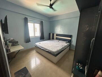 Bedroom in 2 BHK Apartment at Kr Puram – for Rent