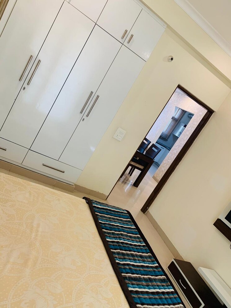 Room, kharar 2 Bedroom 1080 Sq.Ft. Apartment In Kharar Mohali 8754446