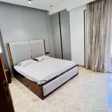 Bedroom in 3 BHK Builder Floor at BPTP Floors, Sector 70 – for Sale