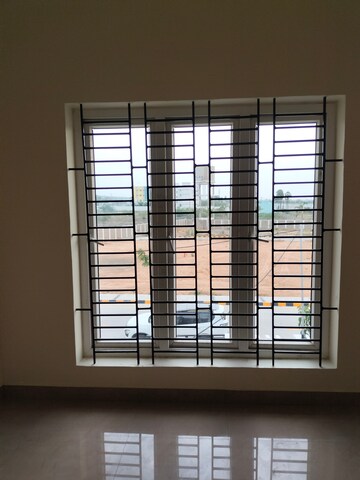 Room in 3 BHK Villa at Trichy Madurai Road – for Sale