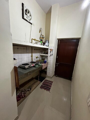 Master Bedroom in 1 RK Builder Floor at Jangpura – for Rent