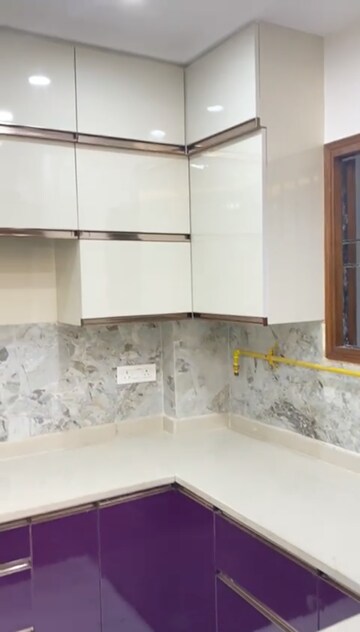 Room in 2 BHK Independent House at RWA Apartments Sector 19, Sector 19 – for Rent