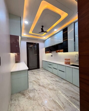 Kitchen in 5 BHK Builder Floor at Sector 30 – for Sale