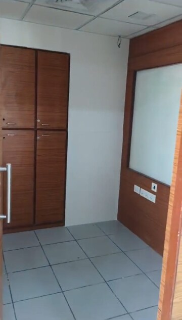 Room in  Office Space at HN Safal Profitaire, Prahlad Nagar – for Rent
