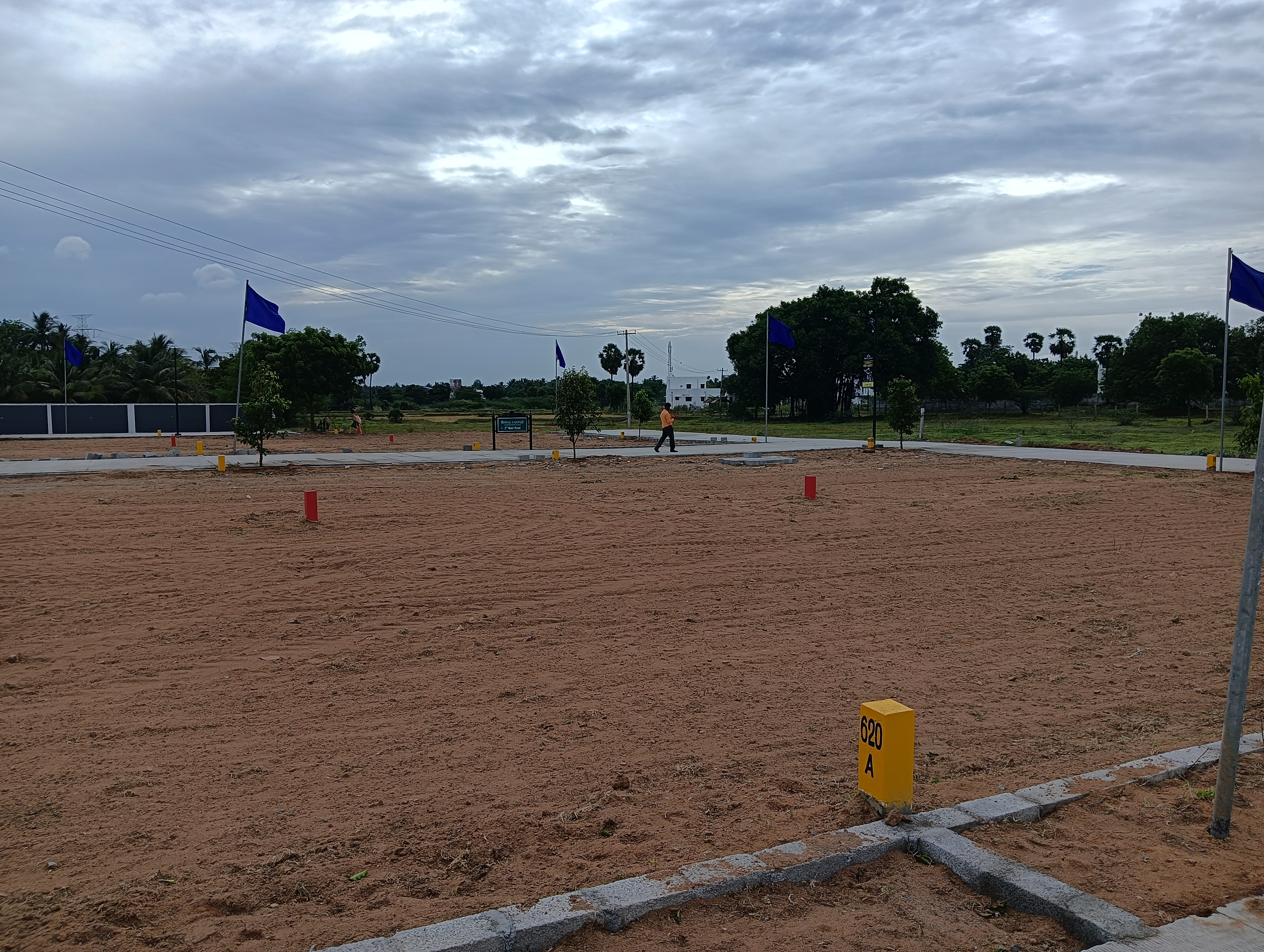 Plot For Sale in Royal Castle 