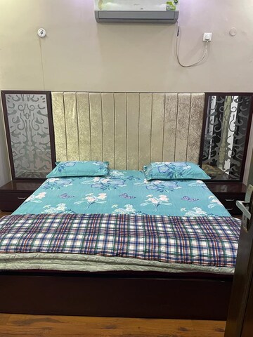 Bedroom in 2 BHK Builder Floor at Defence Colony – for Rent