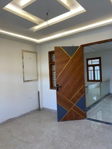 Building Lobby in 3 BHK Independent House at Arsha Madhav Greens, Gomti Nagar – for Sale