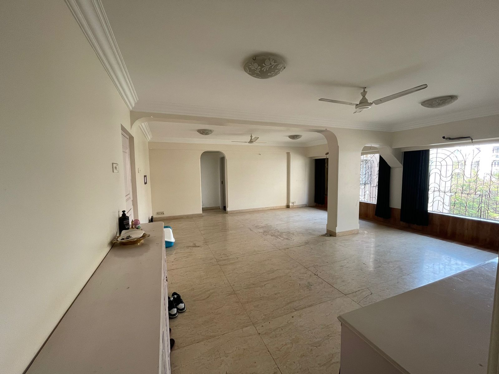 3 BHK Apartment For Rent in Troika Apartment