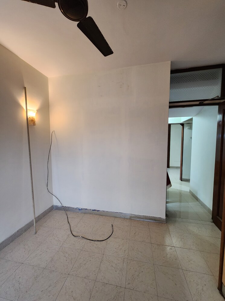 Room, akurli-shivshakti-chs 1 Bedroom 500 Sq.Ft. Apartment In Lokhandwala Mumbai 8754661