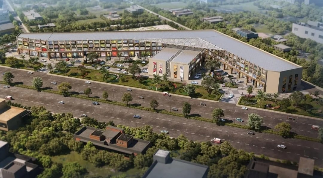 Showroom For Sale in South Extension I