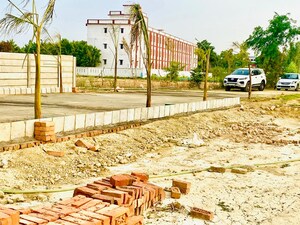  Plot – Exterior View View at Gosainganj - for Sale