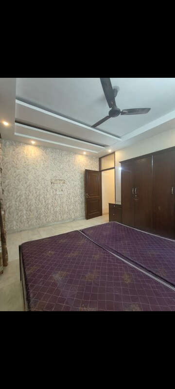 Bedroom in 3 BHK Builder Floor at Malviya Nagar – for Rent
