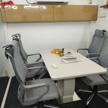 Team Area in  Office Space at Satra Plaza, Vashi Sector 19d – for Rent